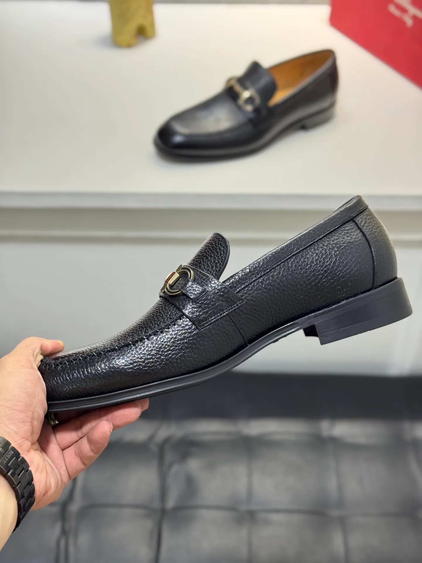Men's men's shoes 💰480 [New style] 🐠🐠New Ferragamo [Ferragamo] top imported suit men's shoes 💯 Official website original copy, product materials: selected imported embossed calfskin + luxury hardware buckle accessories ~ imported water-dyed cow 🐂 leather lining. Strong three-dimensional visual effect, original combination outsole, multiple colors available😘 Size: 39-44 (customized at 45.46.47